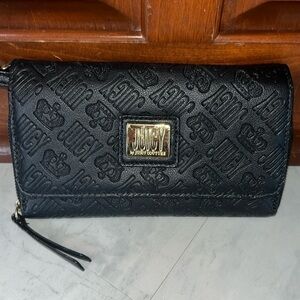 Juicy couture  never been used  Crossbody bag   clutch  Wallet   black gold tone